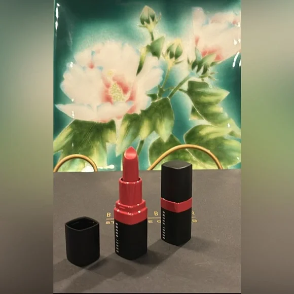 NIB 2 Mini Babe Bobbi Brown Crushed Lipsticks - Picture 1 of 6